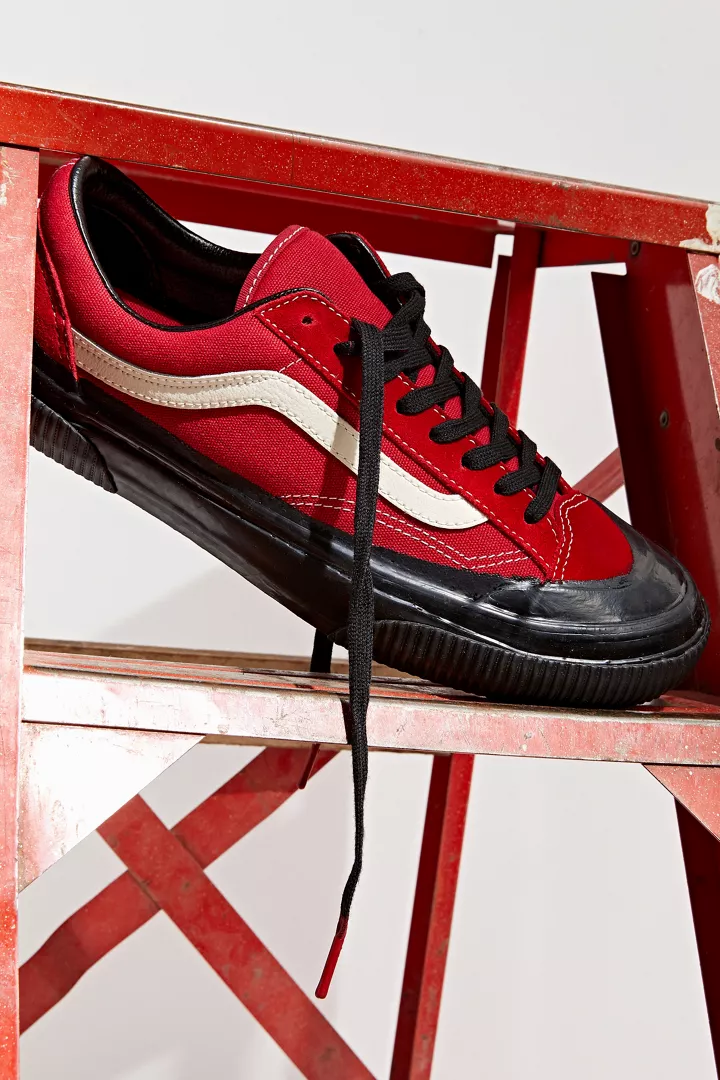 Vans Style 36 Decon SF Sneaker - Image 2